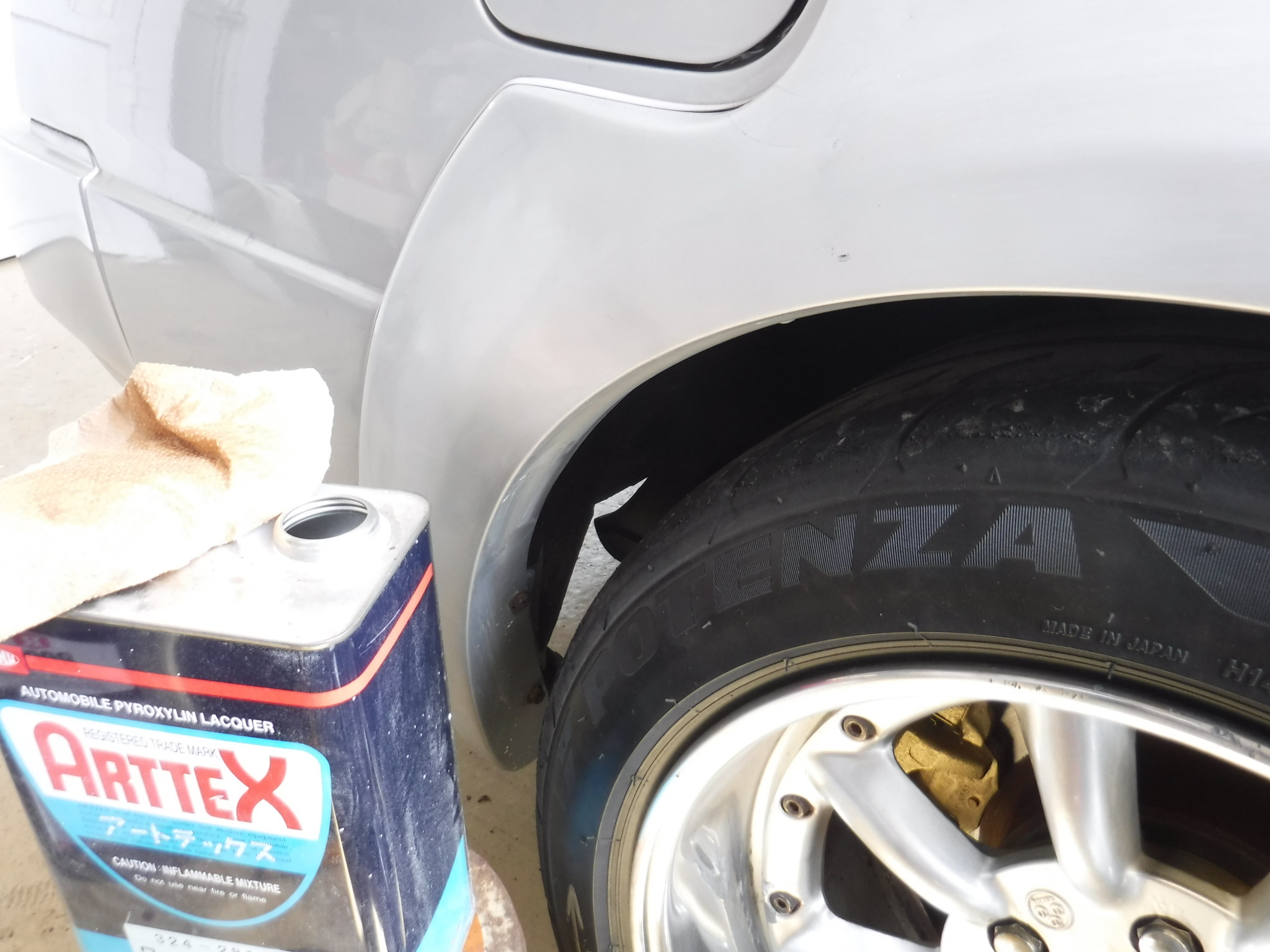 31Zのオーバーフェンダー ペイント依頼。: レストアくんのブログ