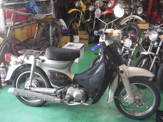 リトルカブを小さくカスタム！ 1: レストアくんのブログ