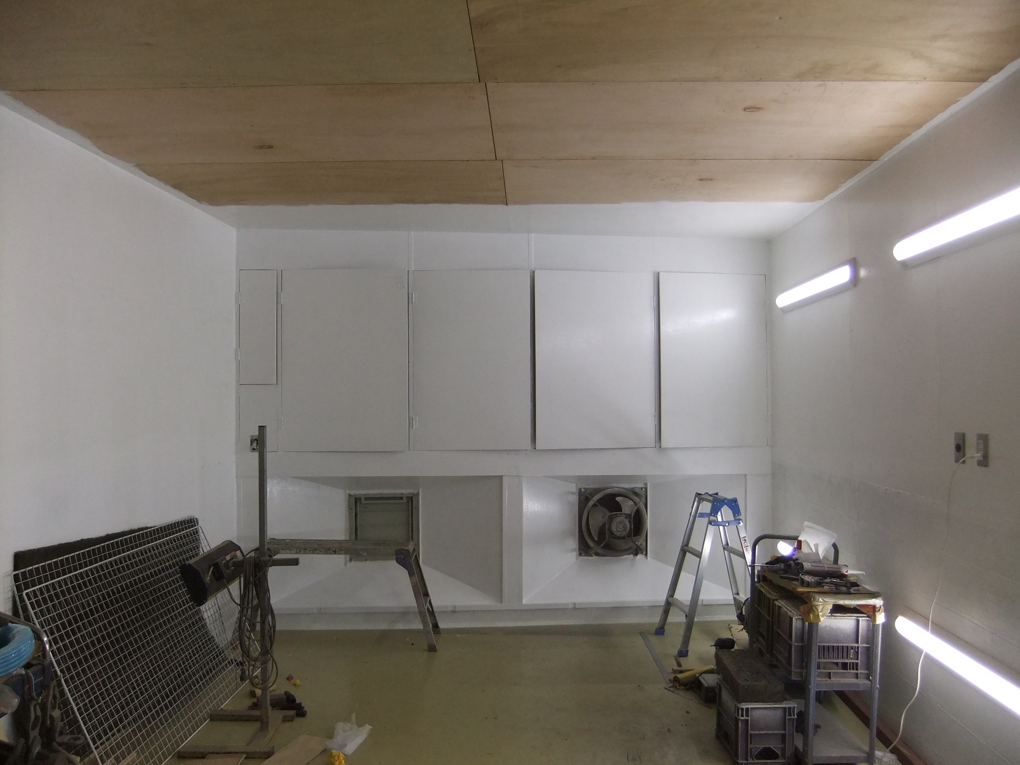 塗装ブースを自作する 23: レストアくんのブログ