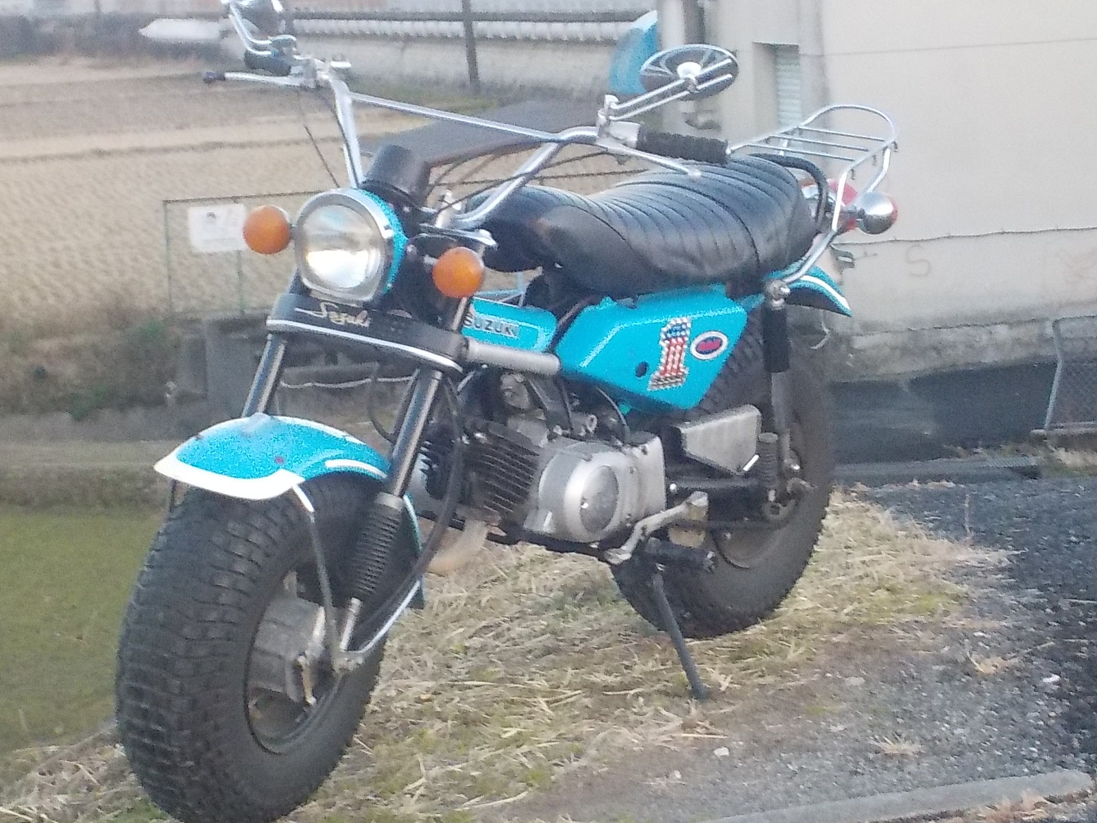 入荷情報 スズキ バンバン90: レストアくんのブログ